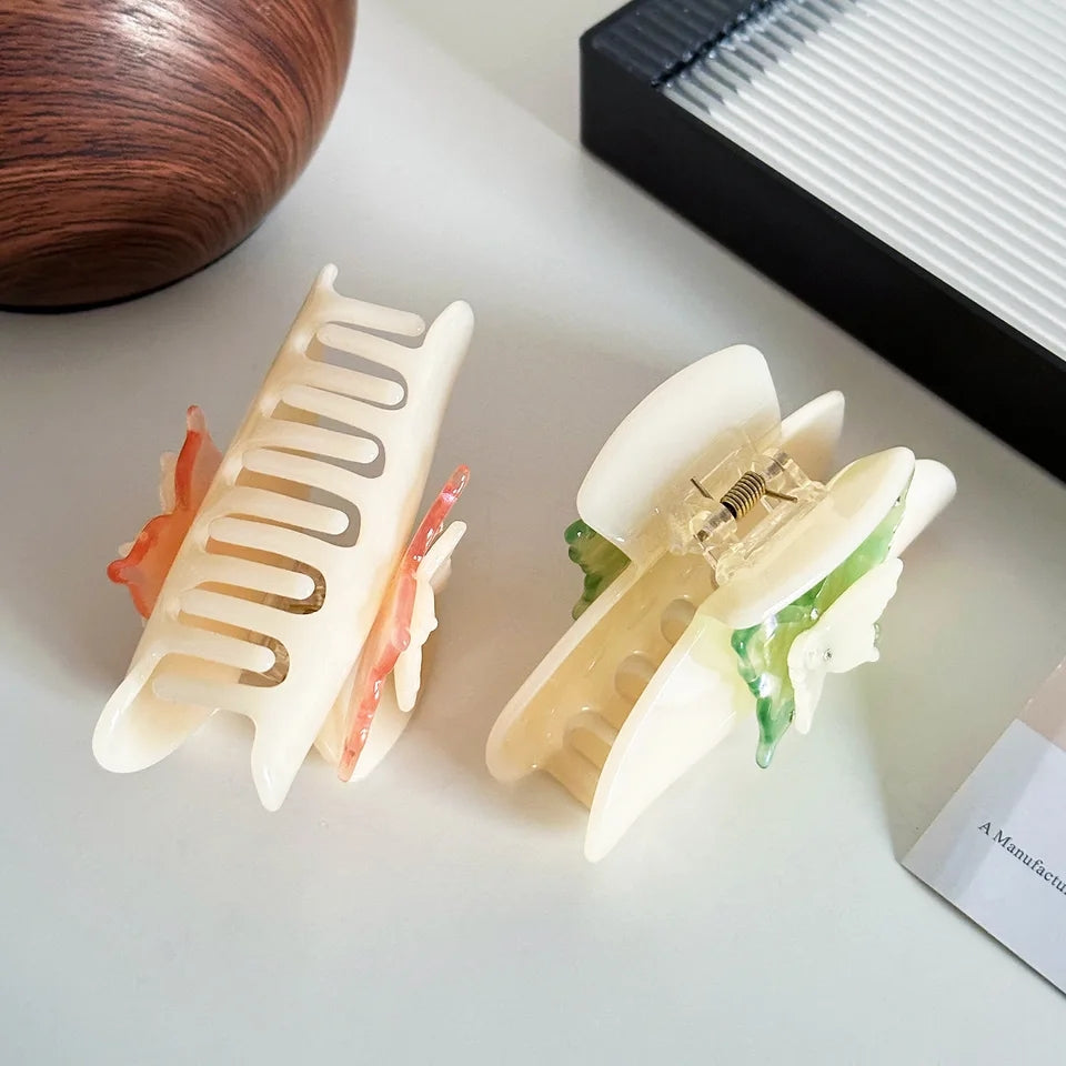 Lunafly Claw Clip