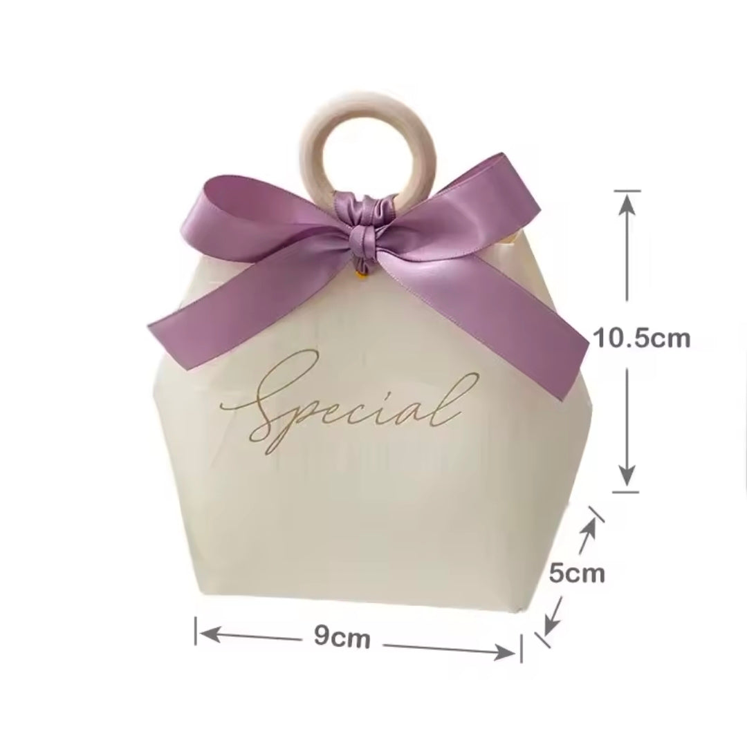 Charmette Gift Pouch (Purple)