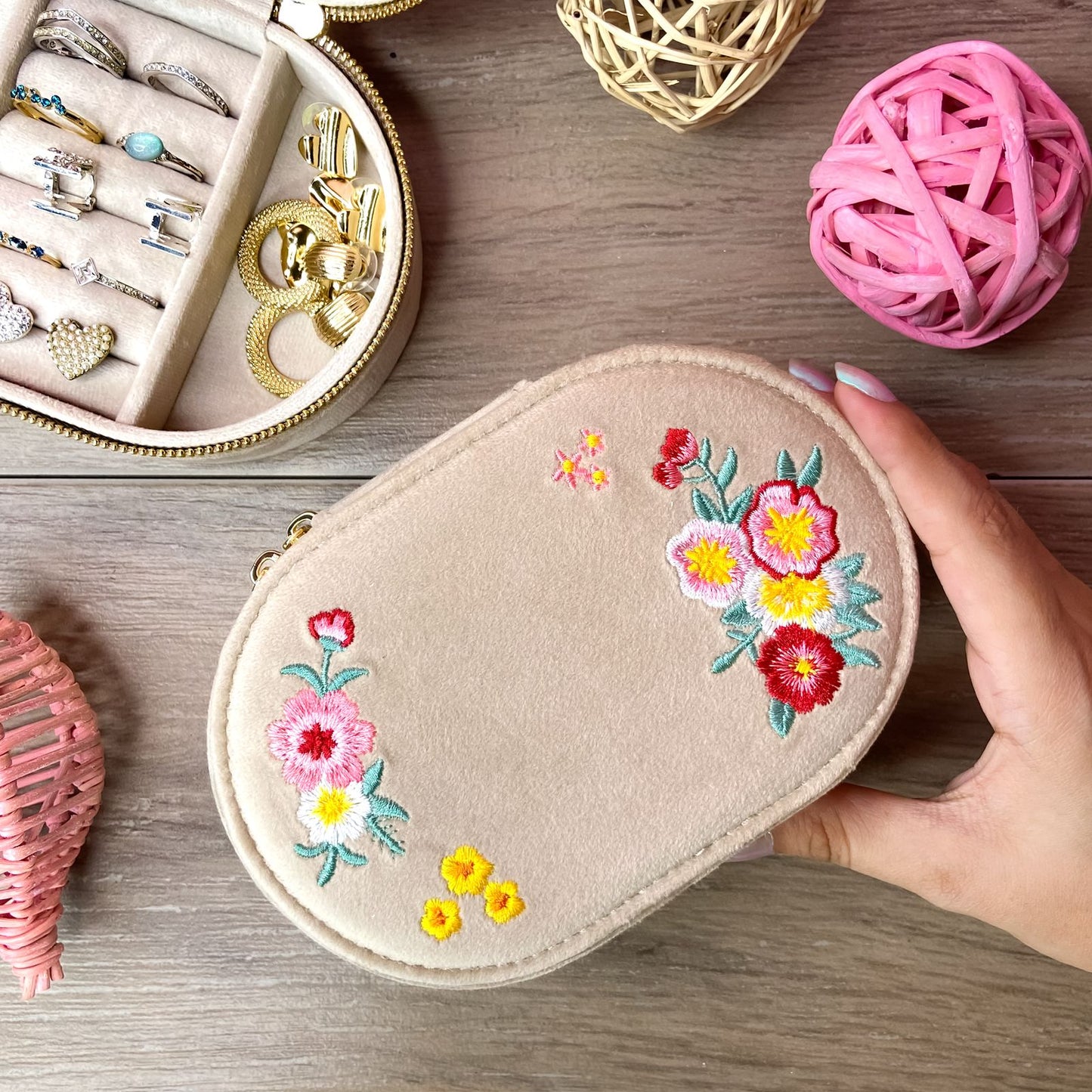 Pine Embroidered Oval Jewelry Box
