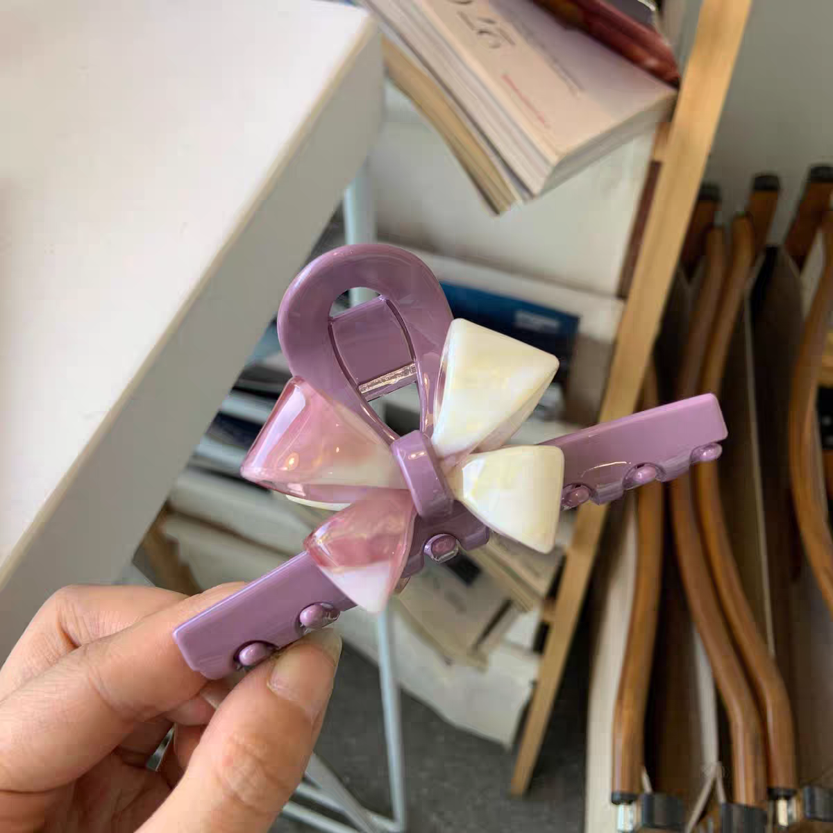 Charmette Bows Claw Clip