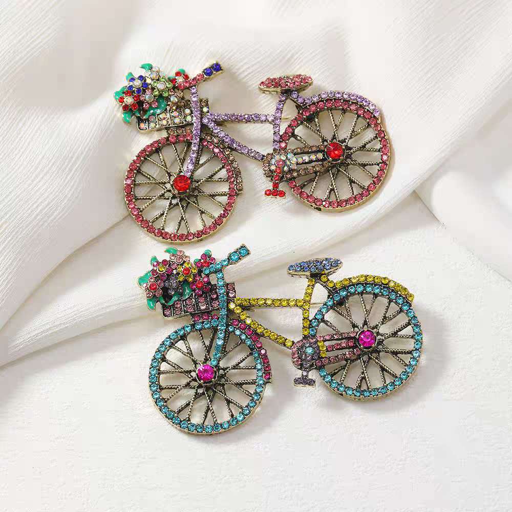 Petal Ride Brooch