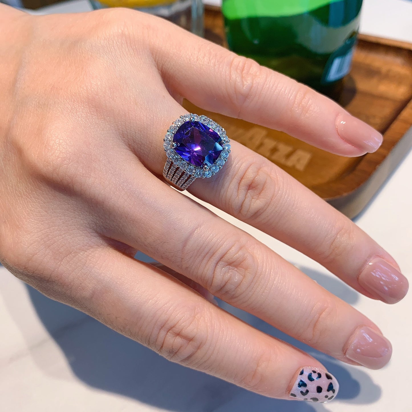 Noctyra Zirconia Ring