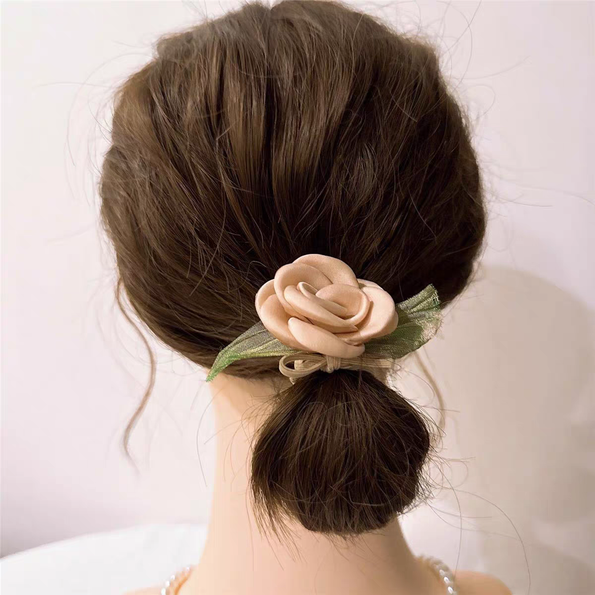 Floral Curl Hair Tie