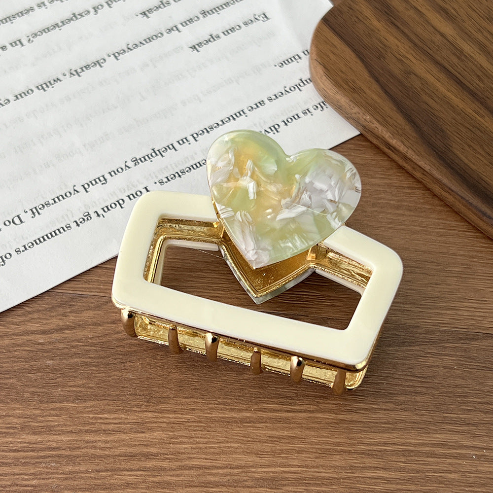 Armour Claw Clip