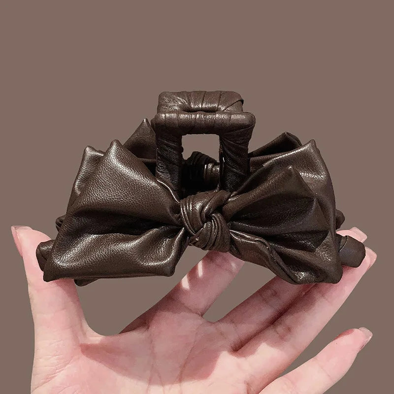 Sofia Claw Clip