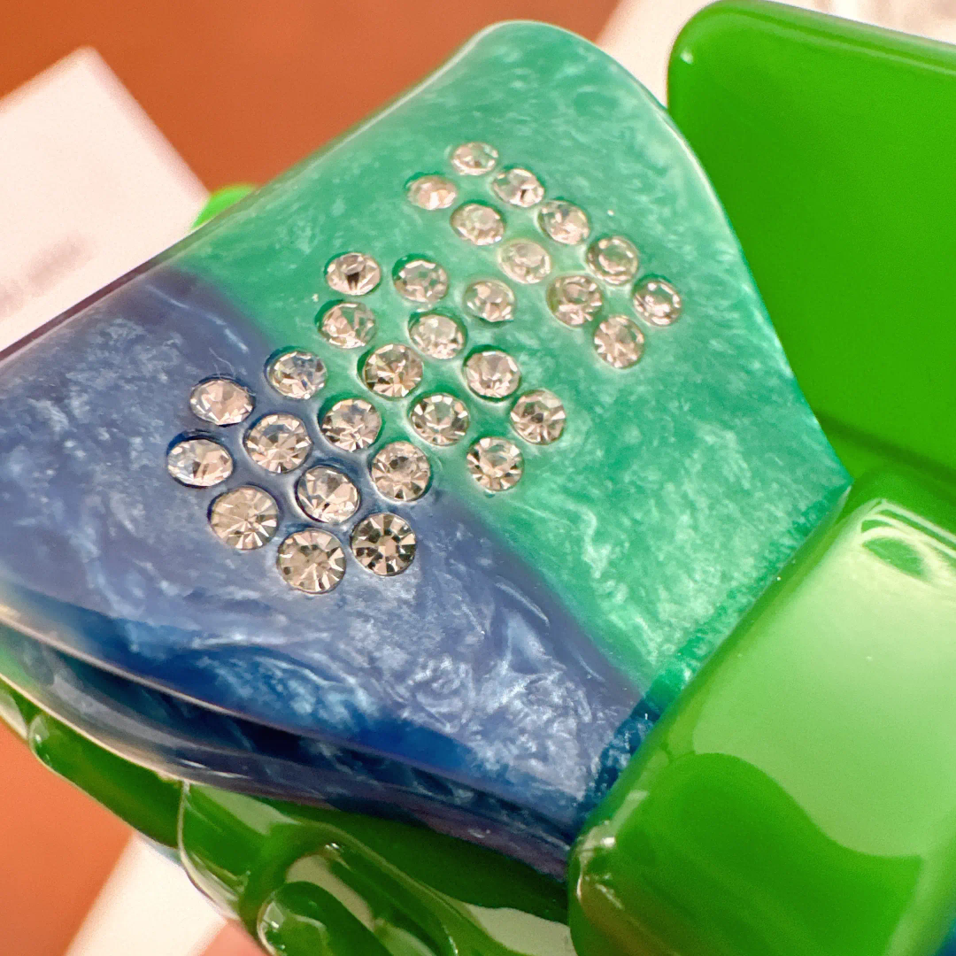 Candy Twist Claw Clip
