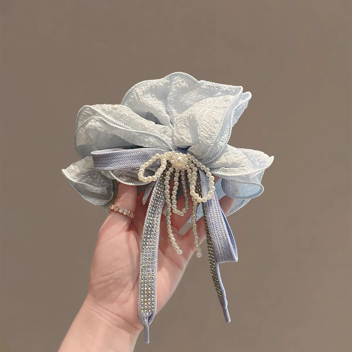 Palira Pearl Scrunchie