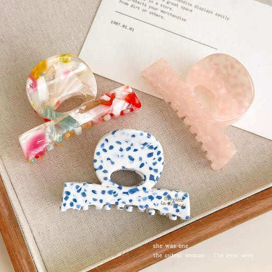 Brielle Claw Clip