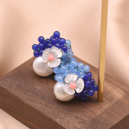 Isyora Pearl Earrings (Blue)