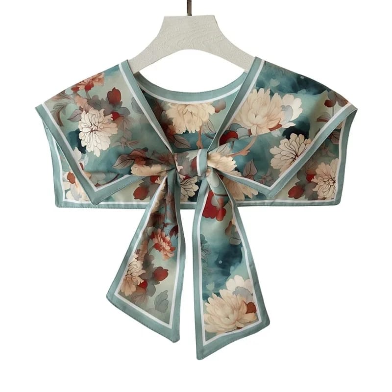 Freya Collar Scarf