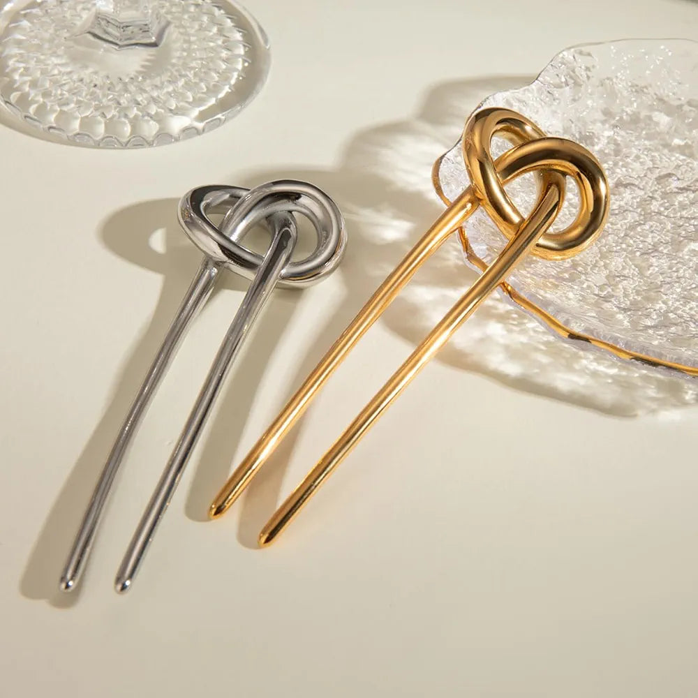 Delphine Metal U Pin