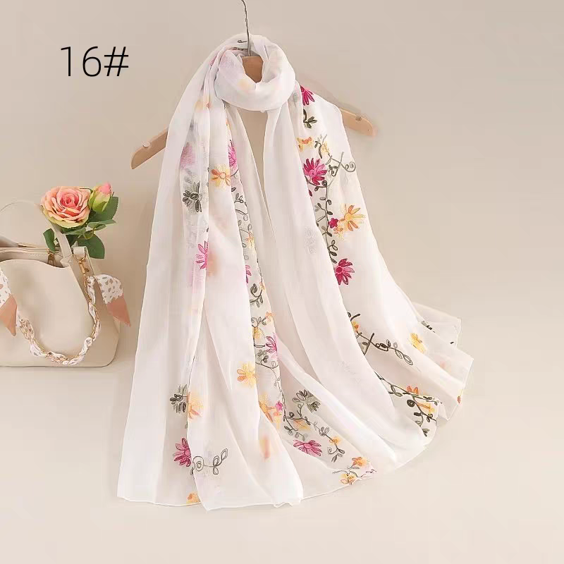 Sariyah Snow Embroidered Stole