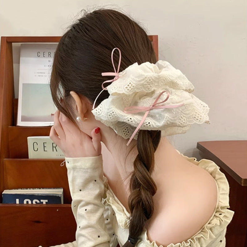Luma Scrunchie