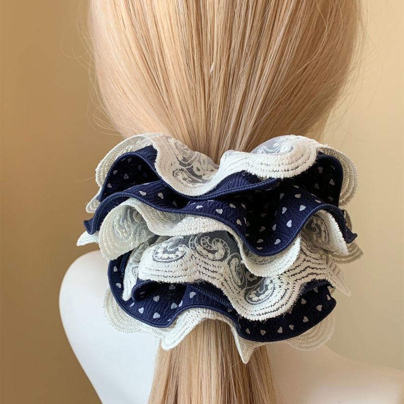 Veya Scrunchie