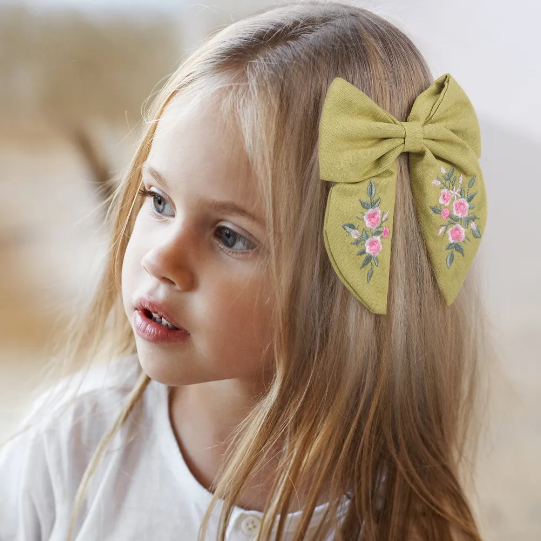 Boutique Embroidered Side Pin