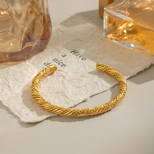 Golden Tress Bracelet
