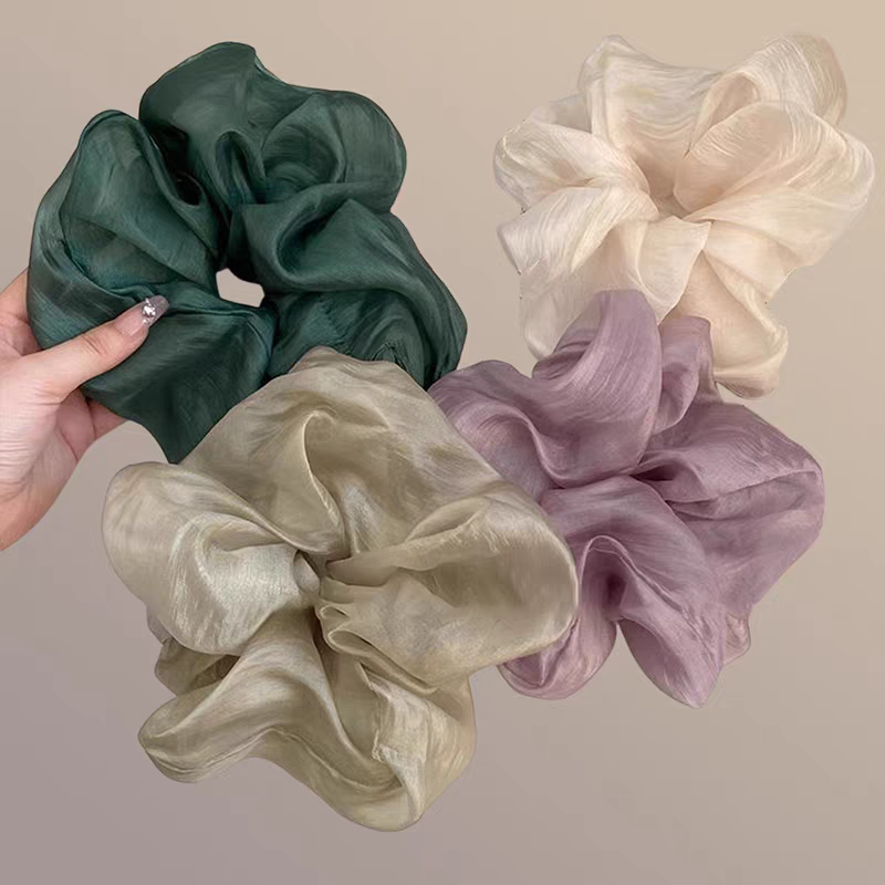 Aura Air Scrunchie