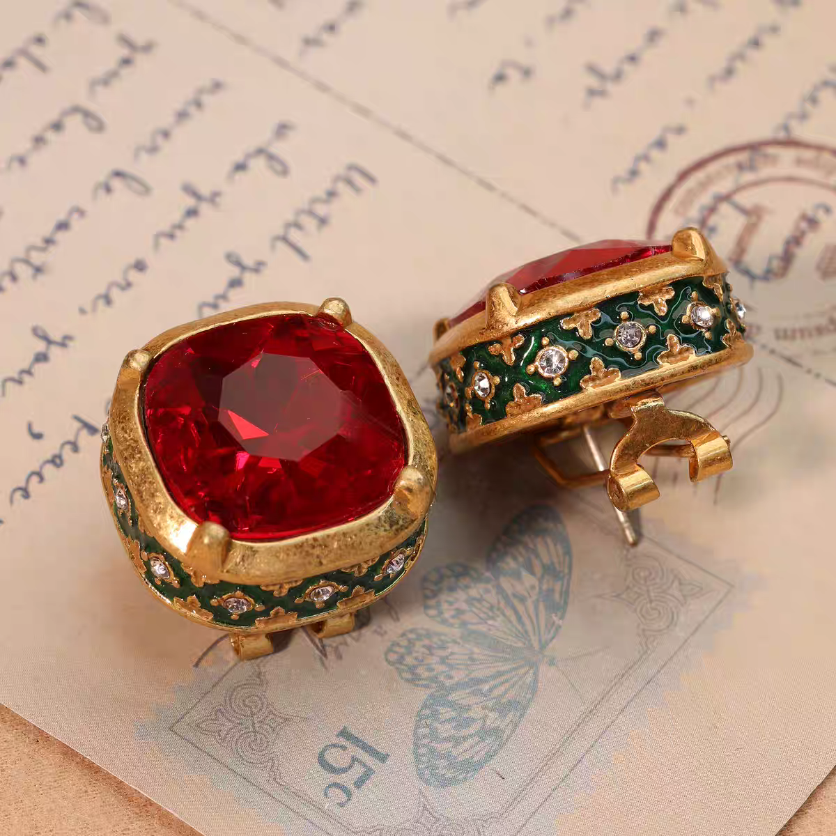 Rubira Antique  Earrings