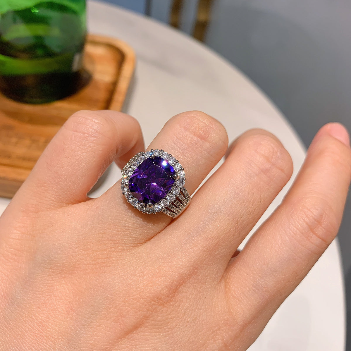 Noctyra Zirconia Ring