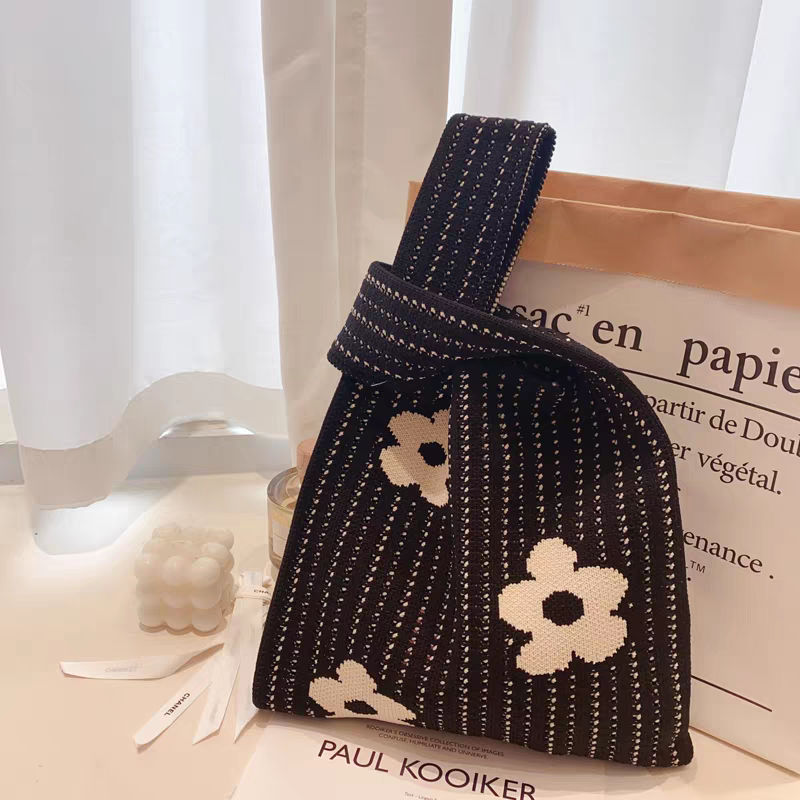 Pixee Knitted Gift Pouch