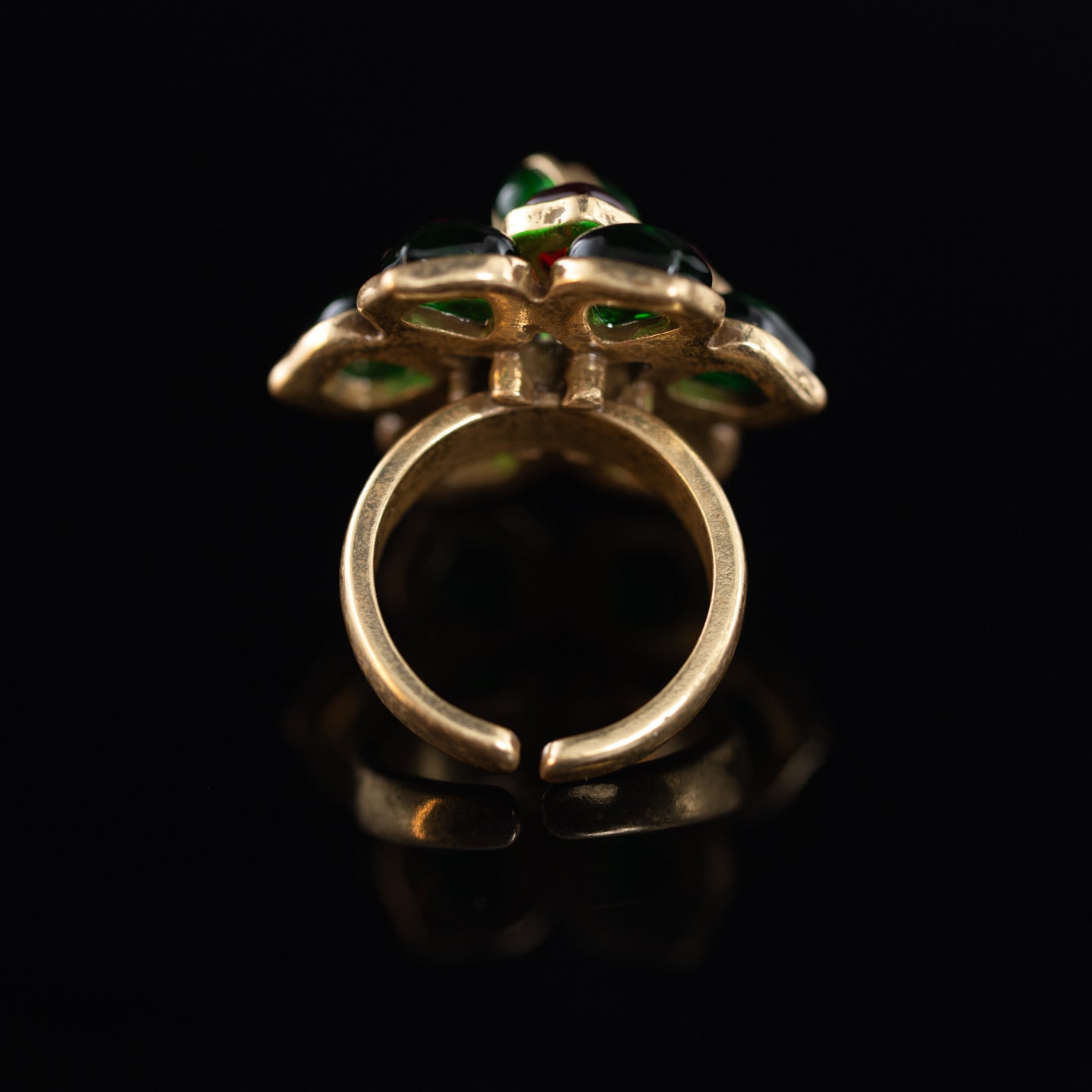 Camellia Antique Ring (Green)