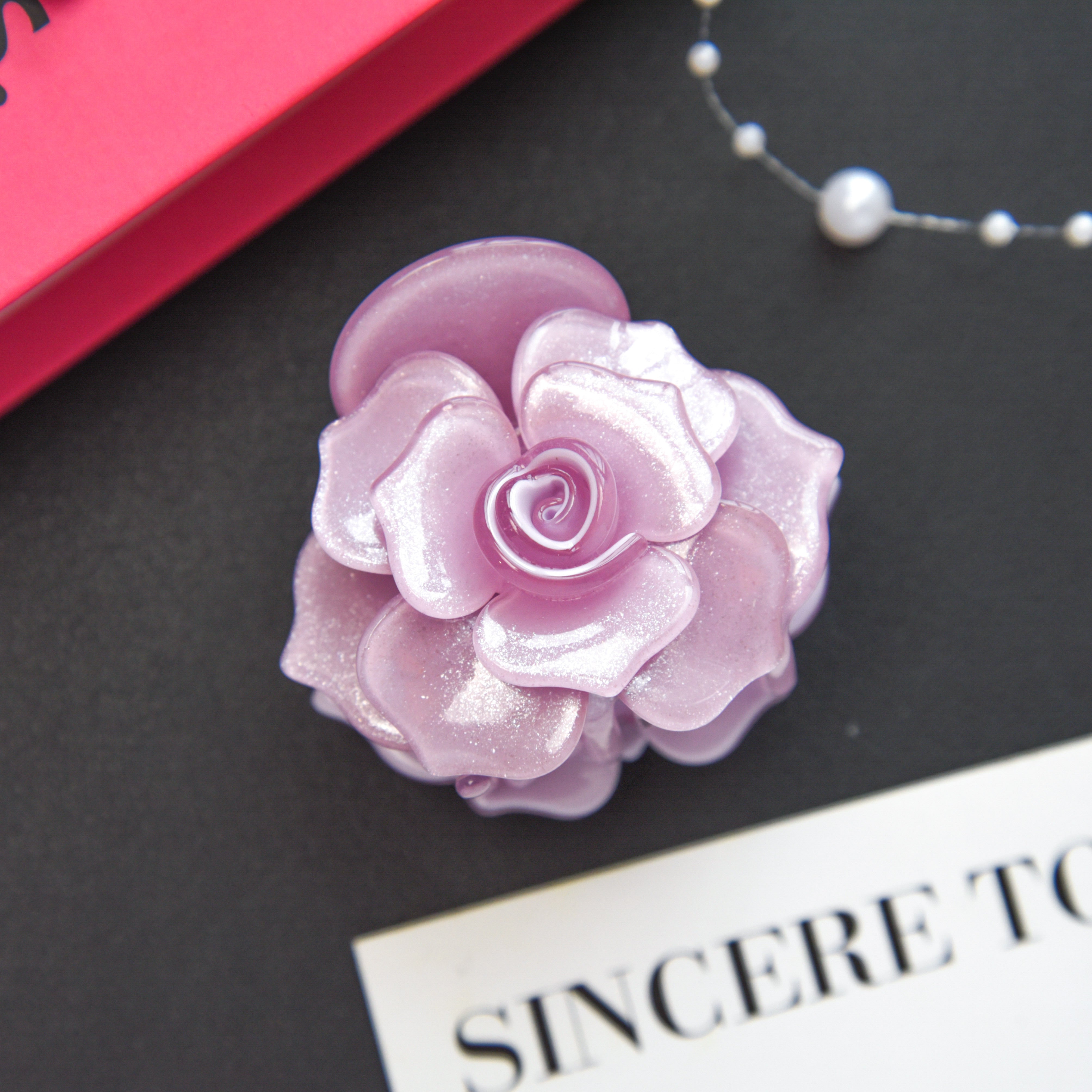 Primrose Claw Clip