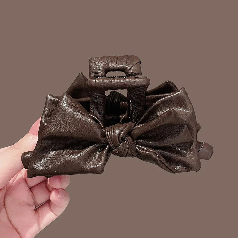 Sofia Claw Clip