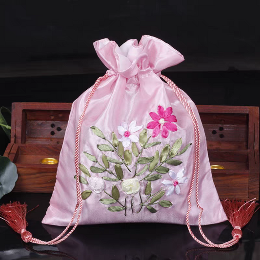 Petit Luxe Gift Pouch (Pink)