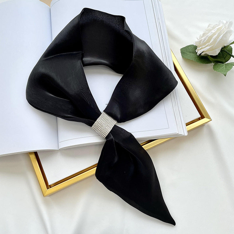 Arabelle Raven Collar Scarf