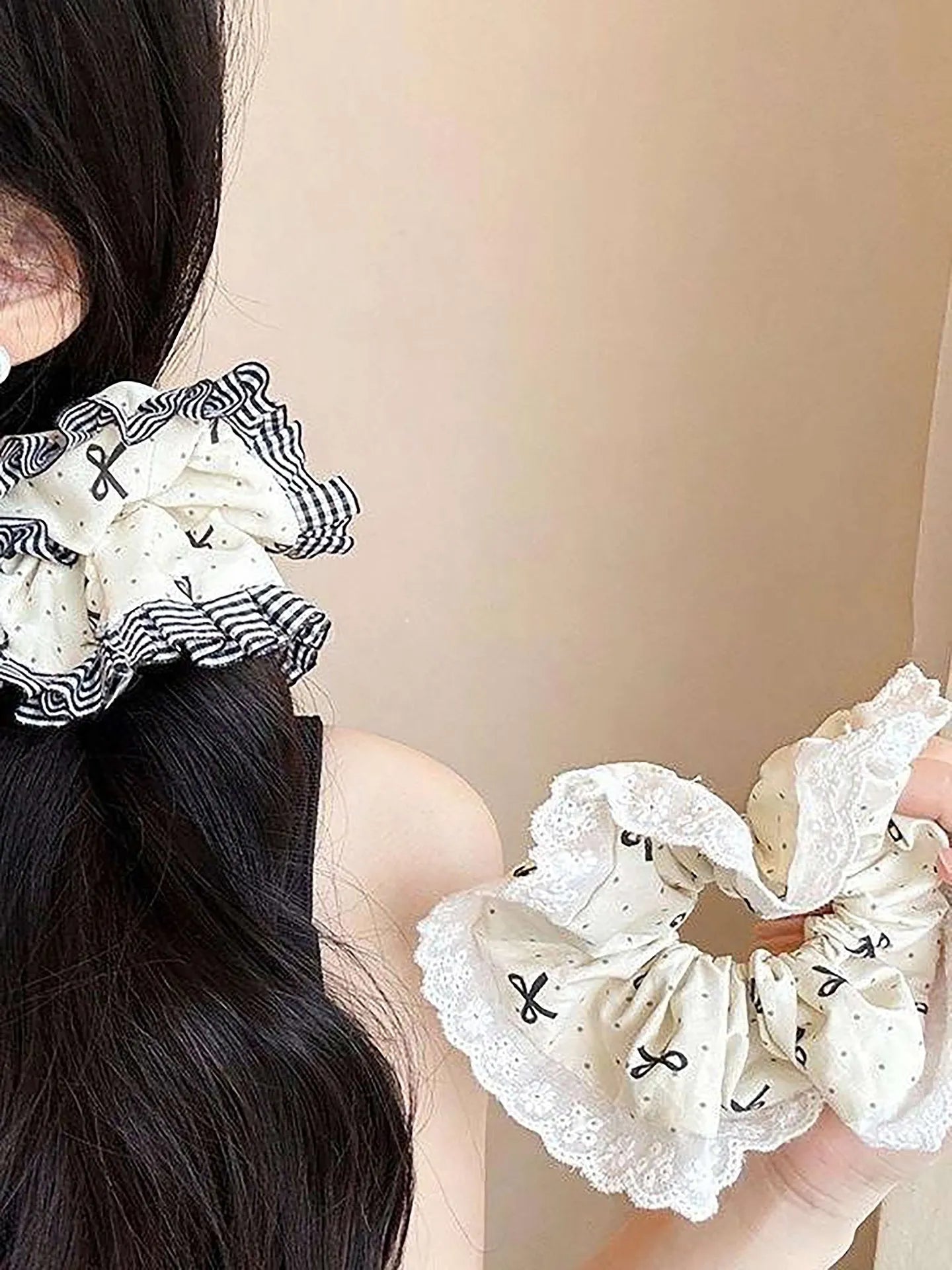 Dainty Scrunchie