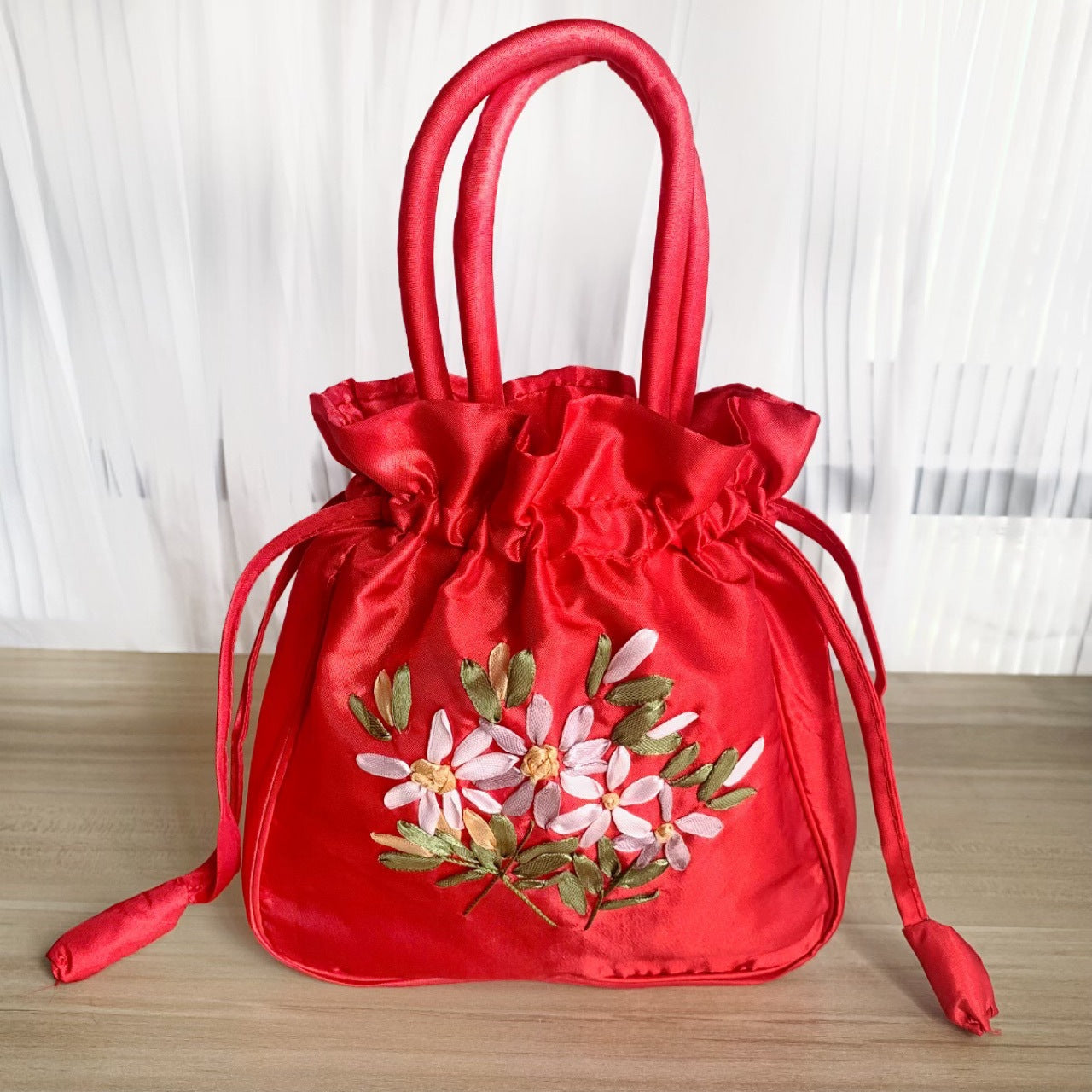 Roselle Gift Pouch (Red)