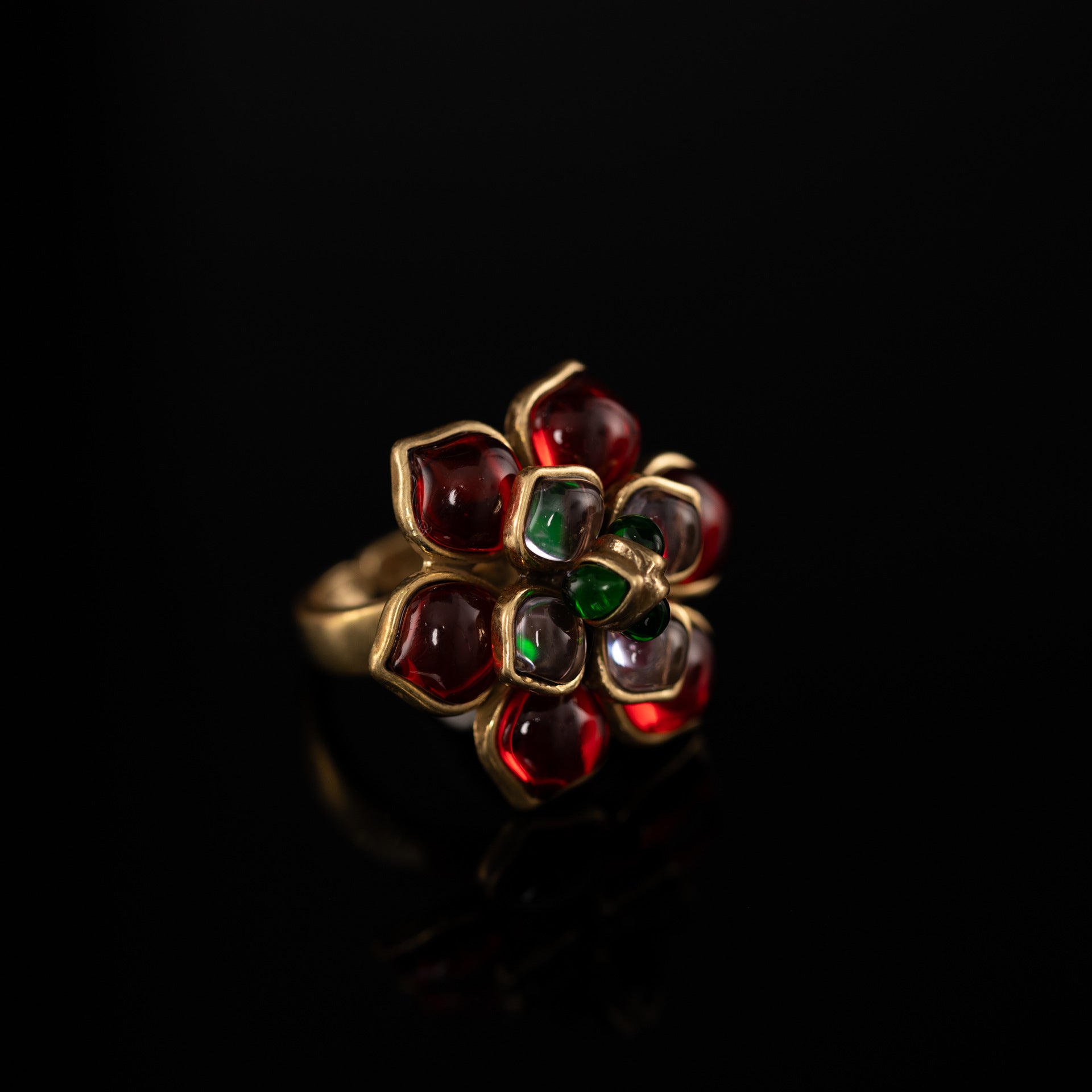 Camellia Antique Ring (Red)