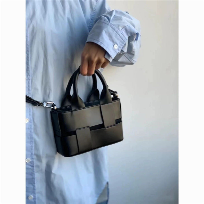 Cavora Casual Handbag