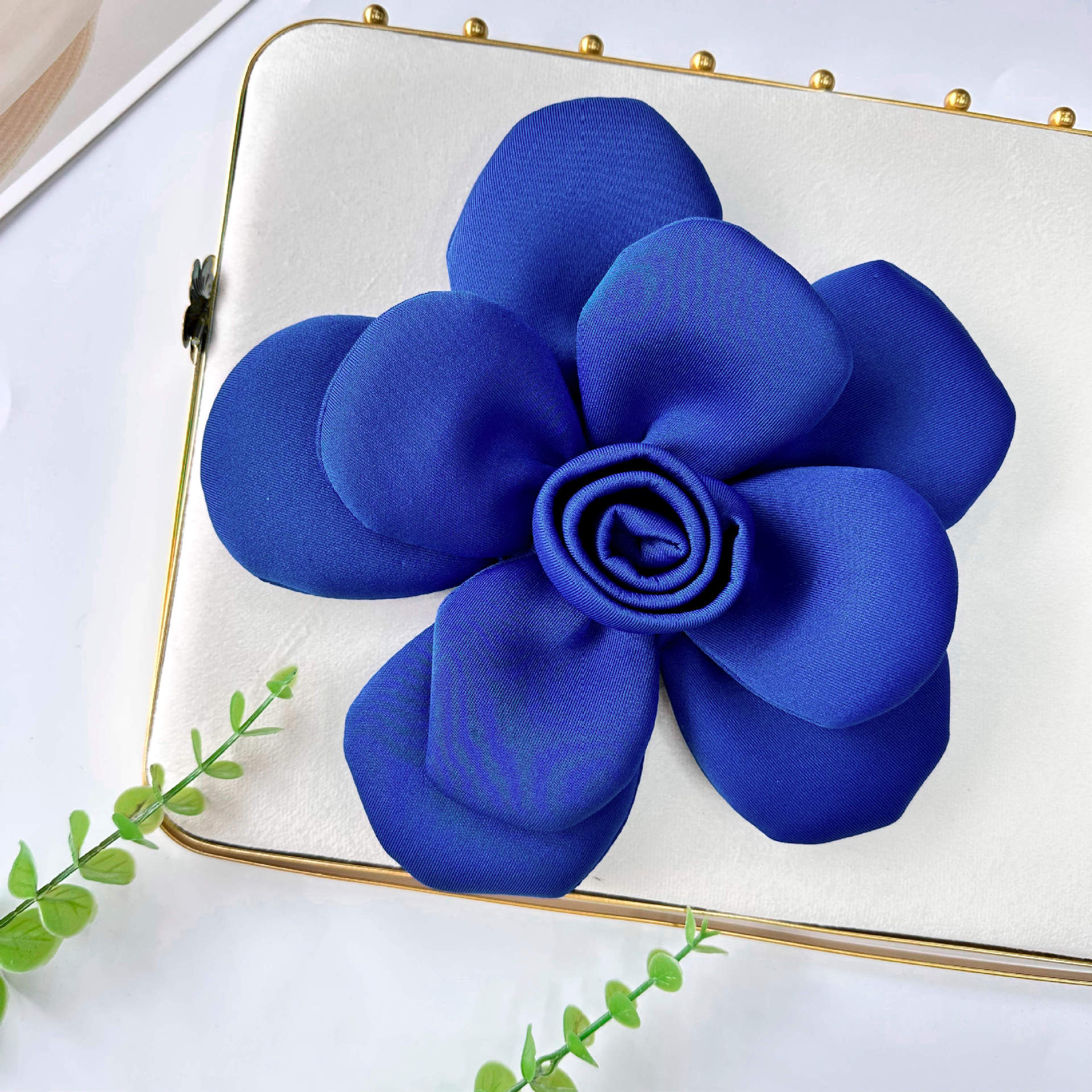 Mimsy Brooch