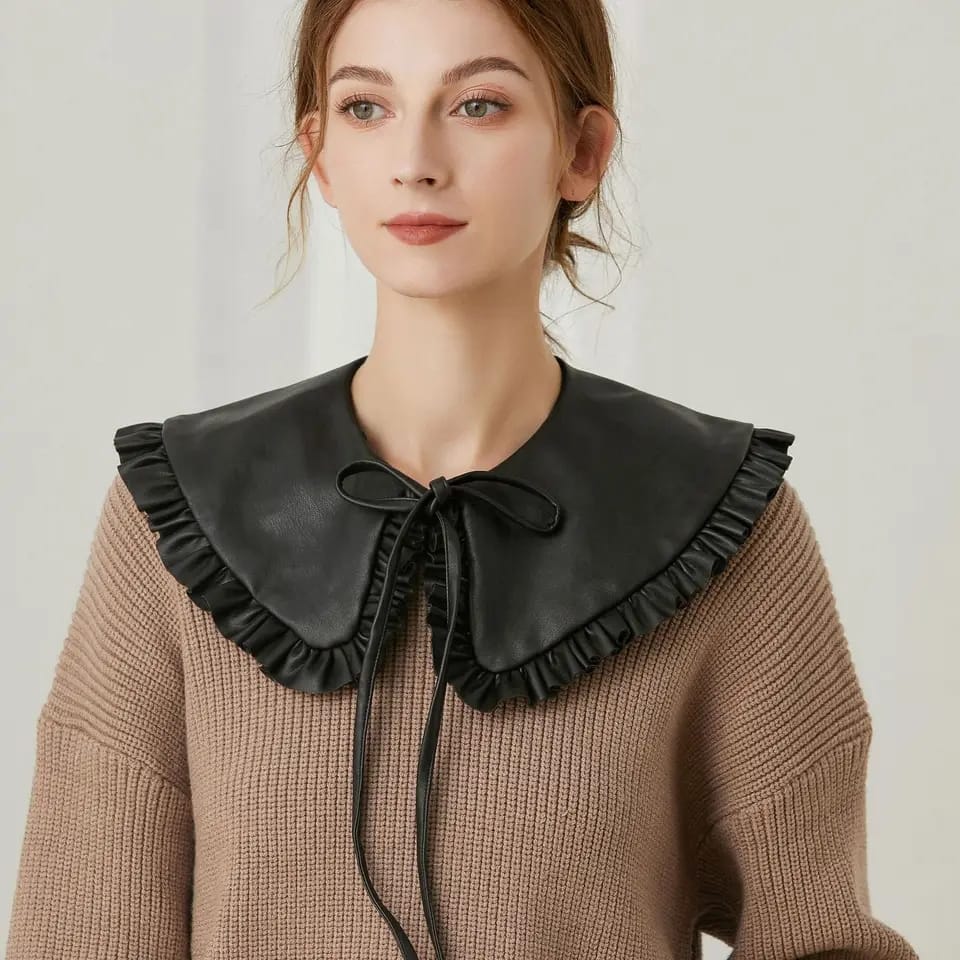 Stray Collar Scarf