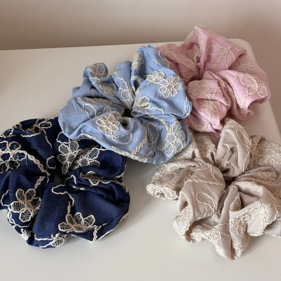 Garden Thread Scrunchie