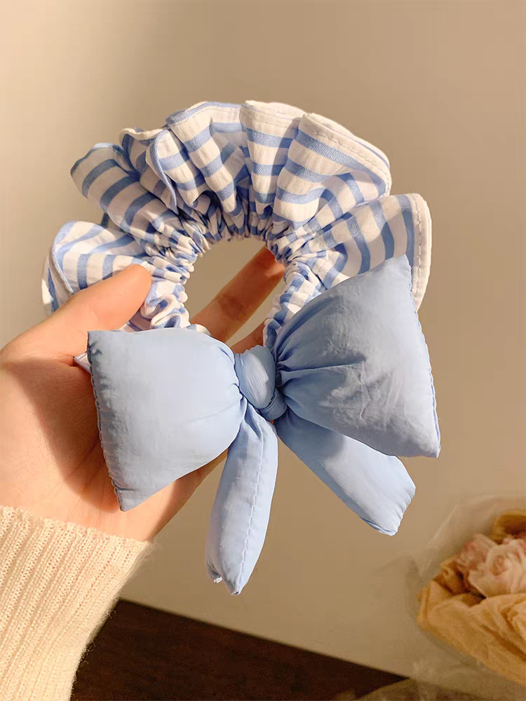 Serenee Scrunchie