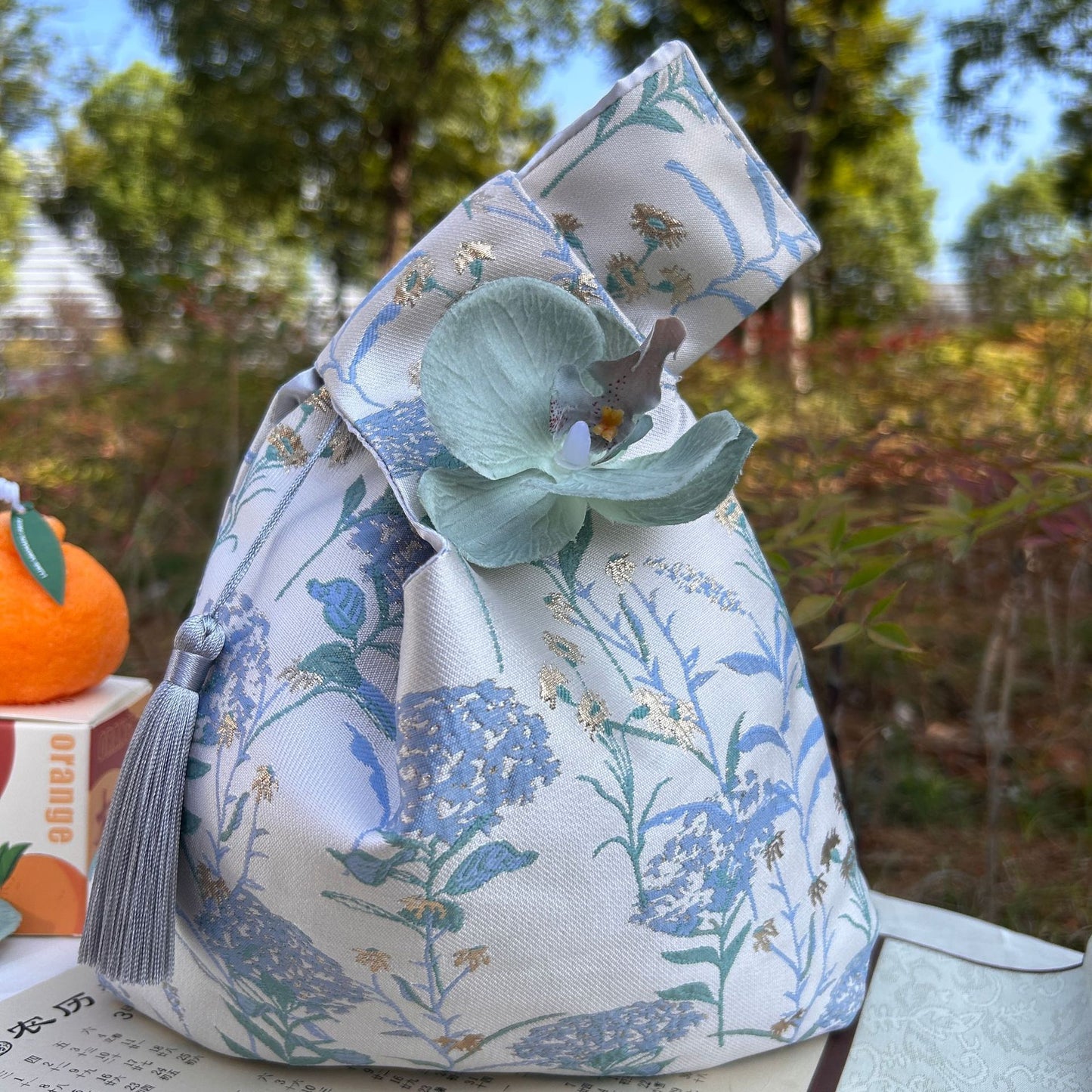 Marais Gift Pouch (Blue)