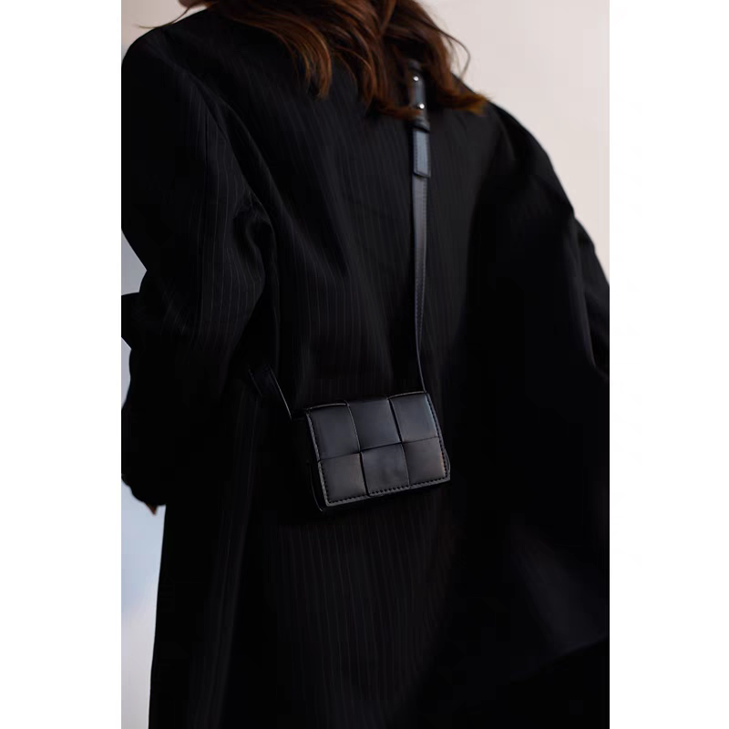 Starvine Mini Handbag (Black)