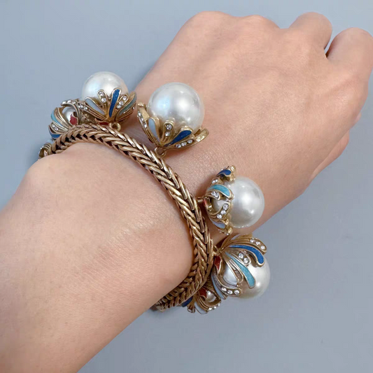 MIreva Glass Pearl Antique Bracelet