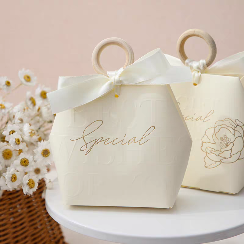 Charmette Paper Gift Bag (White)