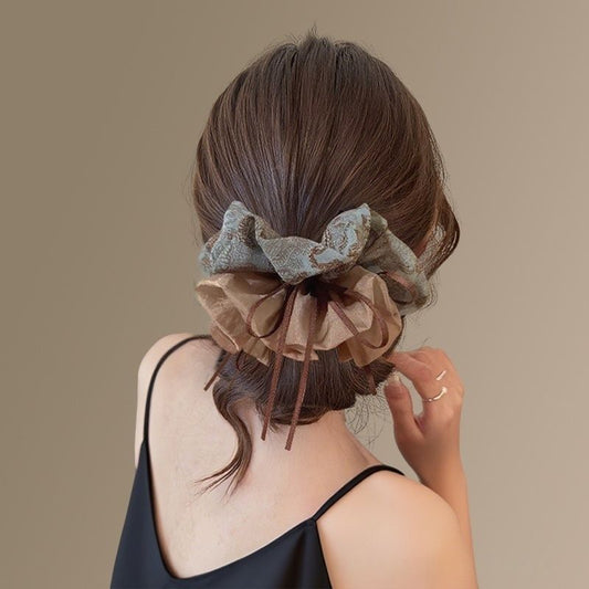 Ivressa Scrunchie