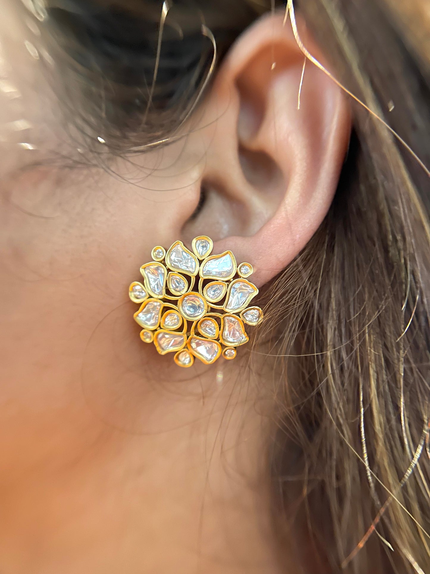 Maahi Kundan Studs