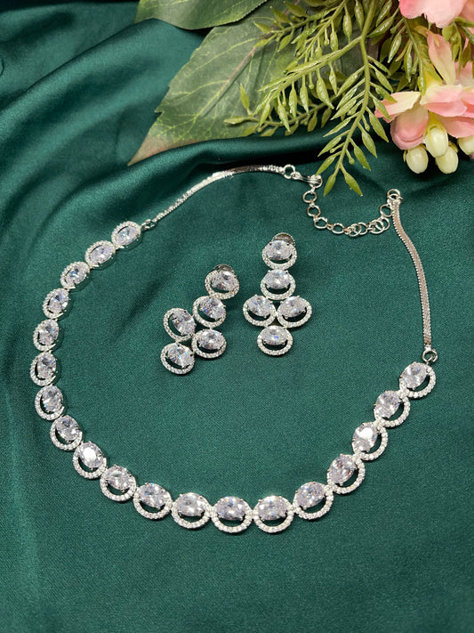 Silverline Necklace set