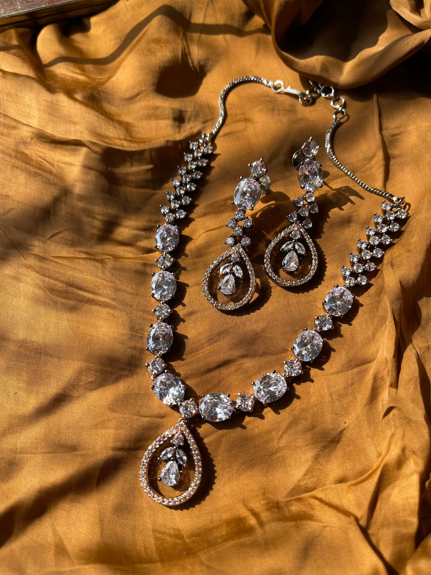 Zarina Necklace set